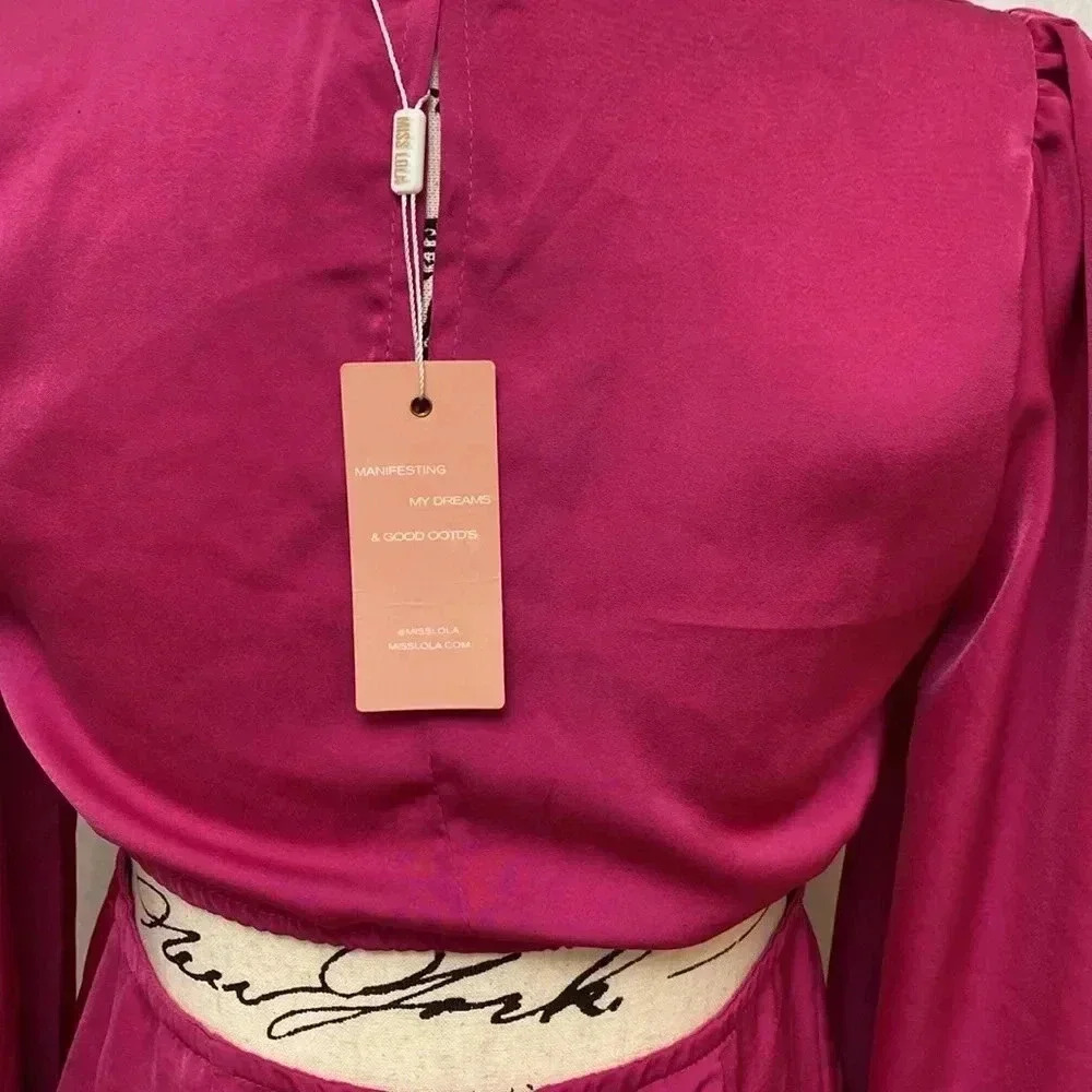 Miss Lola Fuchsia Cutout Mini Dress Plunge V Neck Long Sleeve NWT Size Small - Picture 14 of 14